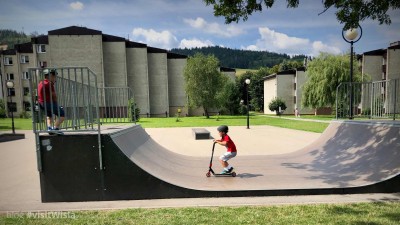 Skatepark w Wiśle - to plac zabaw dla młodzieży.
