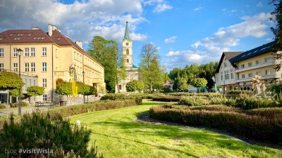 Centrum Wisły - widok na szkołę oraz Wyniki wyszukiwania Wyniki wyszukiwania w sieci  Kościół Ewangelicko-Augsburski
