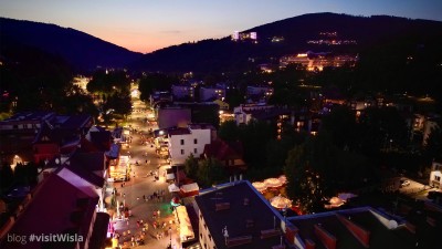 Wislański deptak o zachodzie słońca